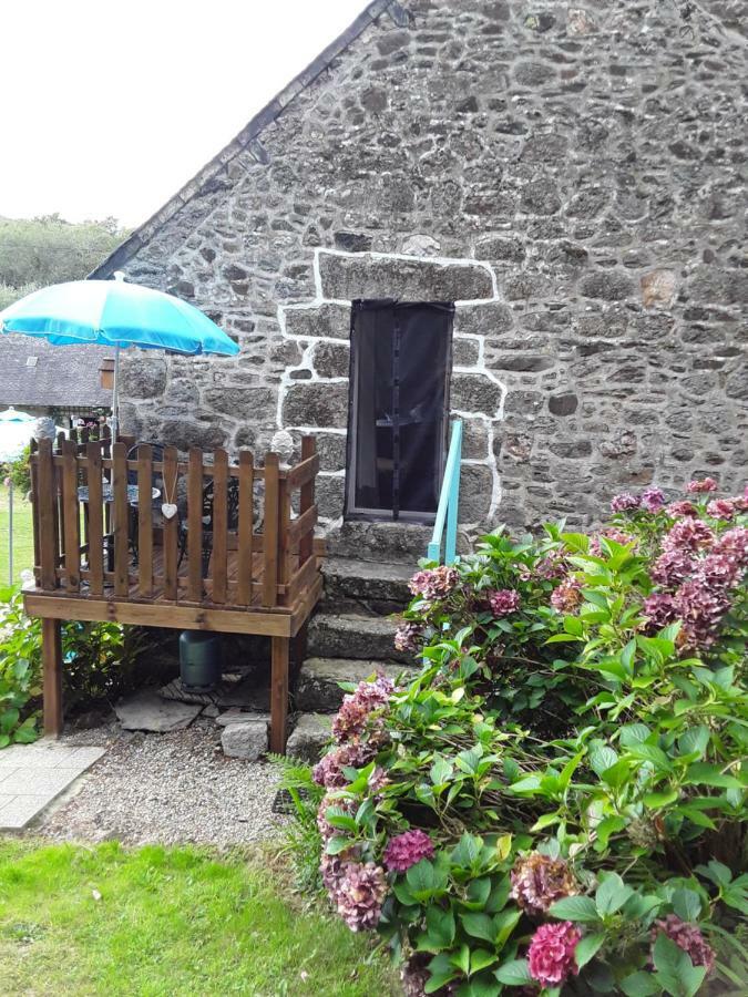 Moulin De La Civiere Bed & Breakfast Kergrist-Moelou Exterior photo